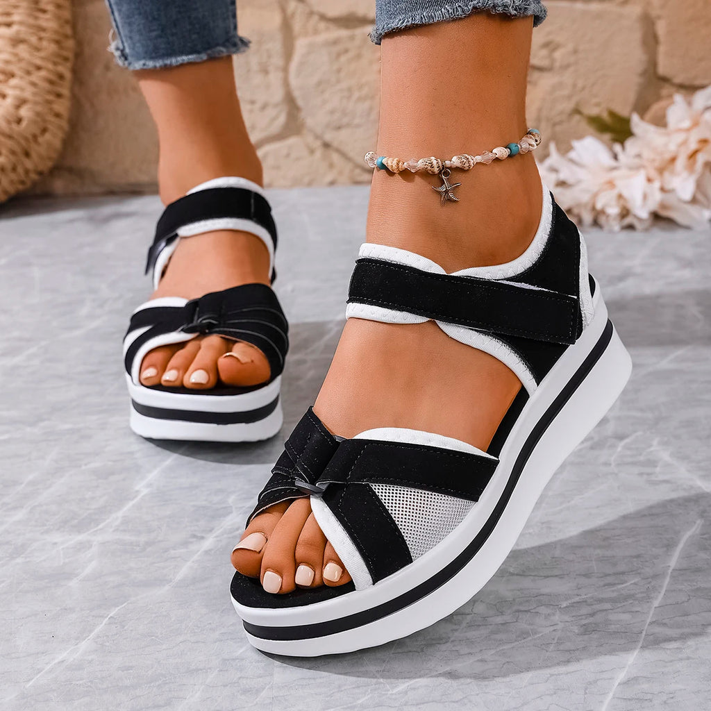 *Summer Round Toe Sexy Comfortable Casual Sandals Fashionable Lightweight/elegant Thick Sole Light Mouth Women's Flat Sandals